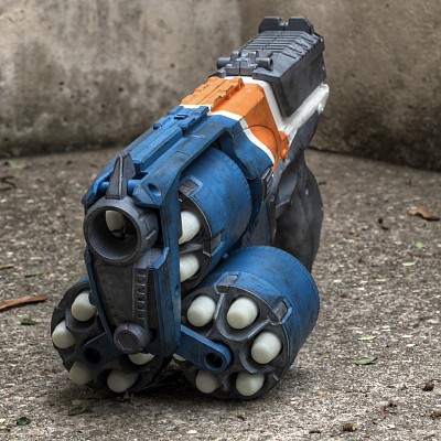 18 Schuss Strongarm
