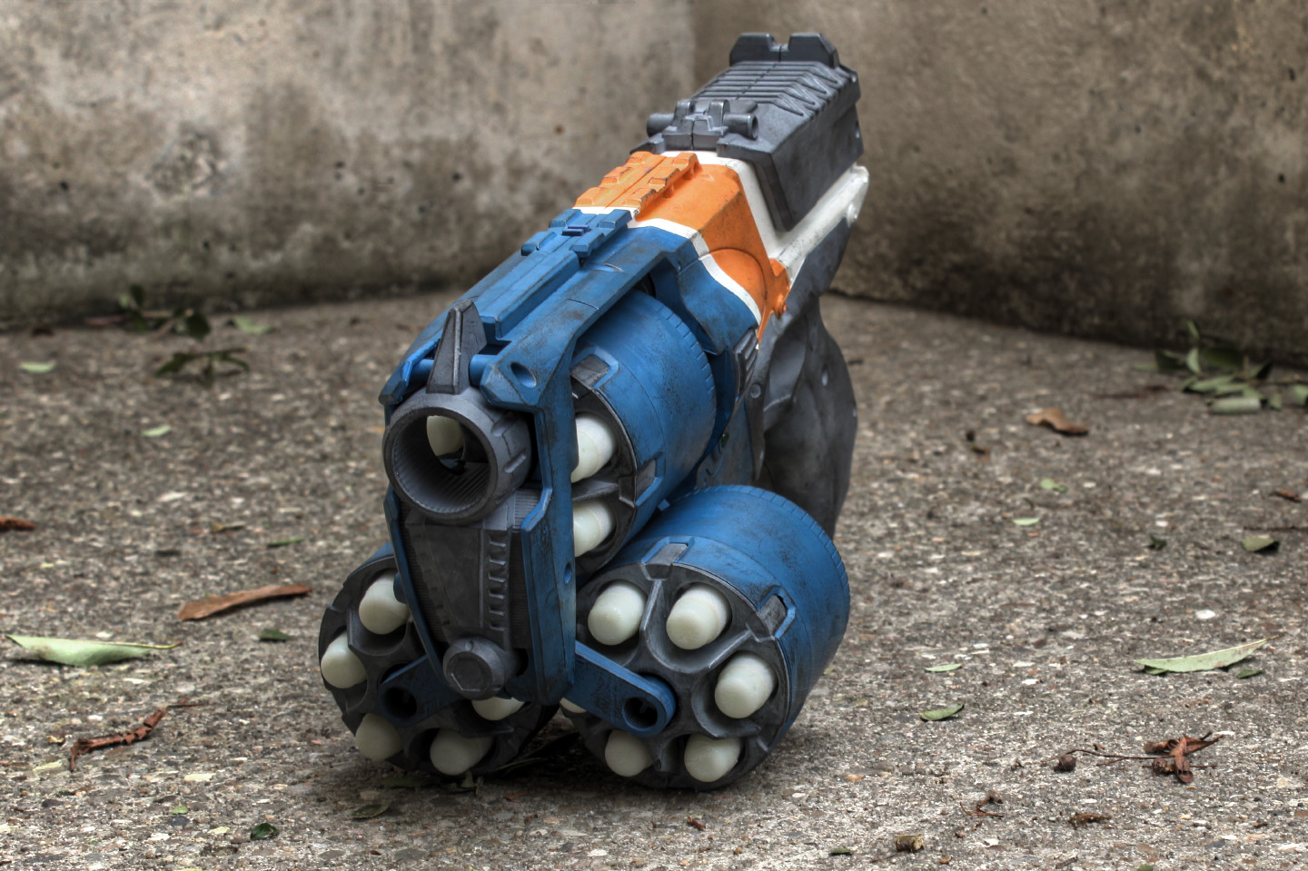 18 Schuss Strongarm