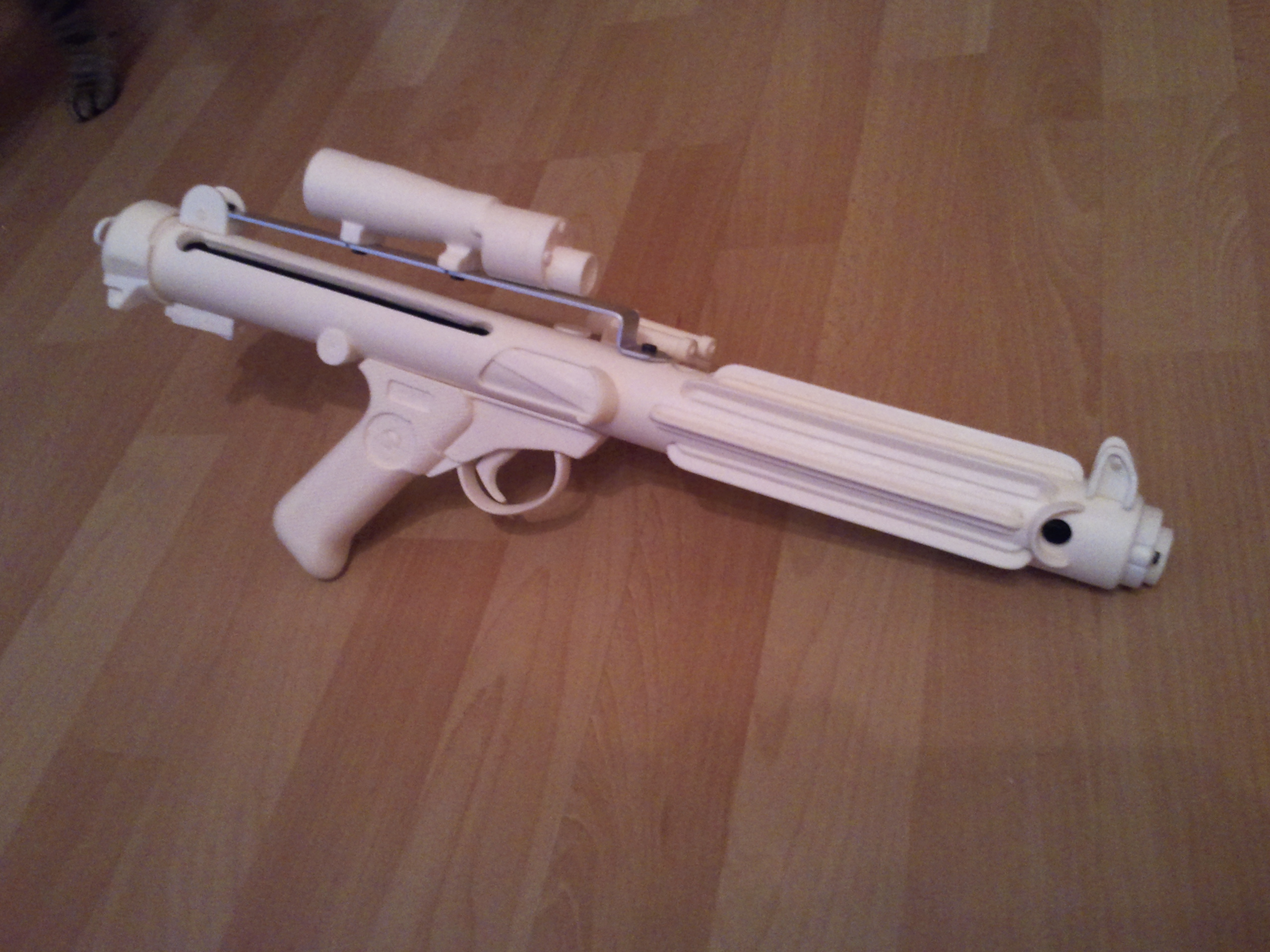 (WIP) Star Wars E-11 Blaster, Bausatz von www.doopydoos.com